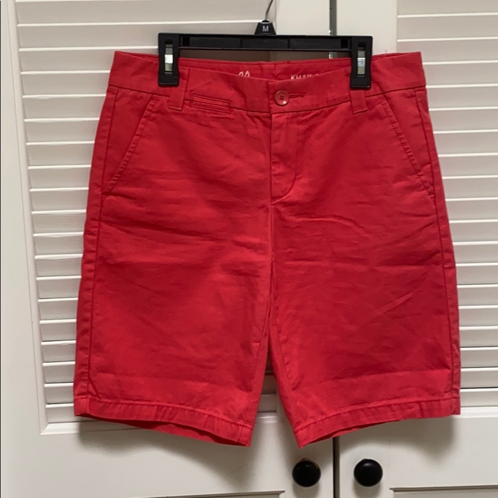 Gap Boyfriend Roll-Up Khakis